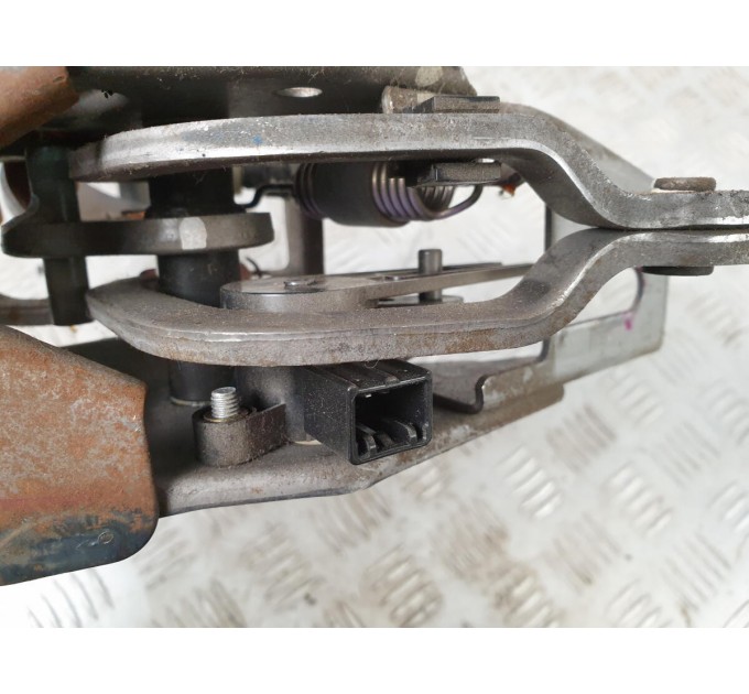 датчик педали тормоза HONDA CIVIC 4D  (2005-2012) 46150SNCA01