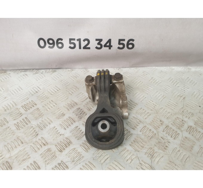 кронштейн задньої подушки двигуна HONDA CIVIC 4D (2005-2012) 50690SNCA90