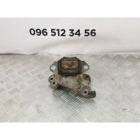 кронштейн мкпп1 Nissan Qashqai 1.5 (2006-2013) 8200277203 кронштейн мкпп1 Nissan Qashqai 1.5 (2006-2013) 8200277203