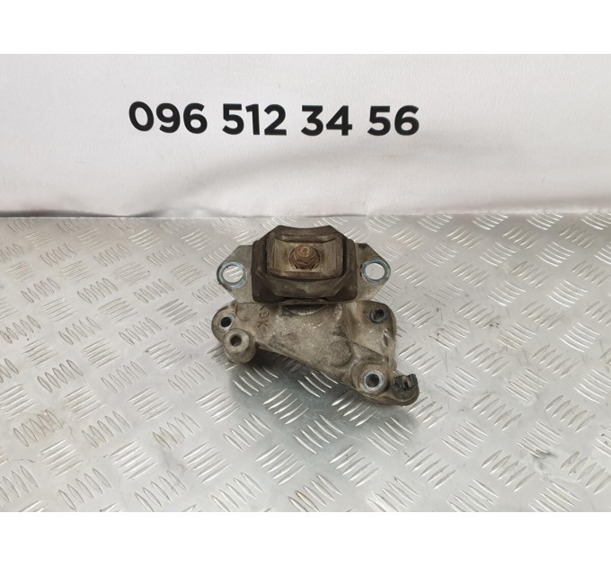 кронштейн мкпп1 Nissan Qashqai 1.5 (2006-2013)  8200277203