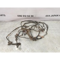 проводка двери передняя правая NISSAN X-TRAIL T30 (2002-2008) 241248H900