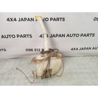 Насос-мотор омывателя стекла заднего NISSAN X-TRAIL T30 (2002-2008) 2892050Y10 Насос-мотор омывателя стекла заднего NISSAN X-TRAIL T30 (2002-2008) 2892050Y10