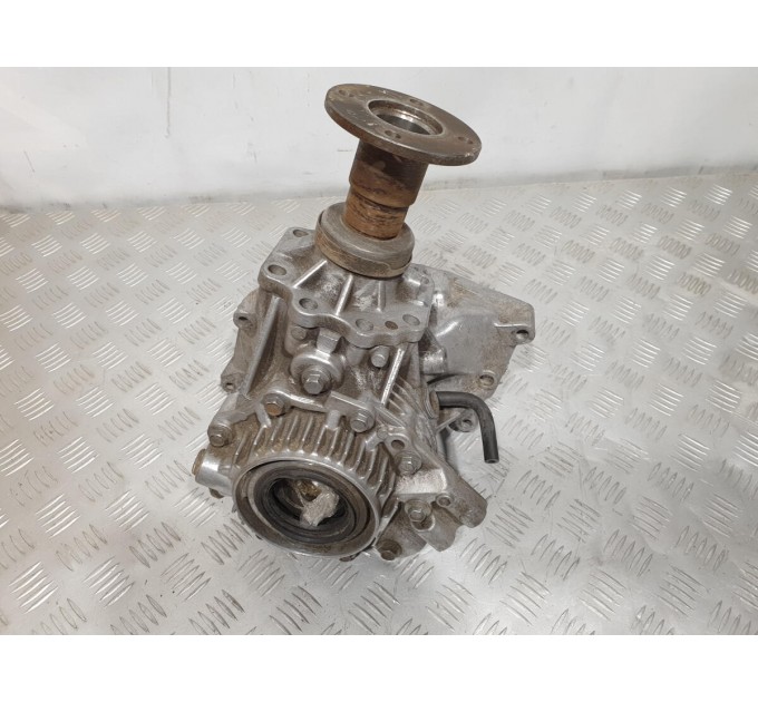 коробка роздавальна NISSAN X-TRAIL T30 (2002-2008) 331014N273