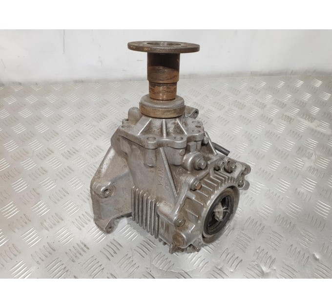 коробка роздавальна NISSAN X-TRAIL T30 (2002-2008) 331014N273
