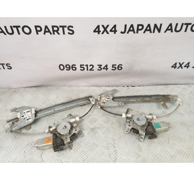 моторчик склопідйомника задній правий NISSAN X-TRAIL T30 (2002-2008) 8073089912