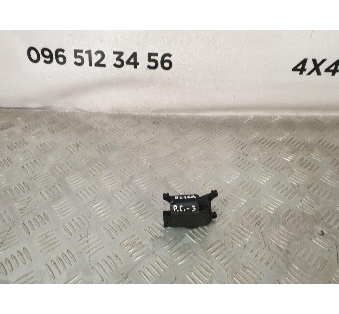 Мотор заслонки печки 3 Porsche Cayenne 955 4.5 (2003-2010) 52411483R01
