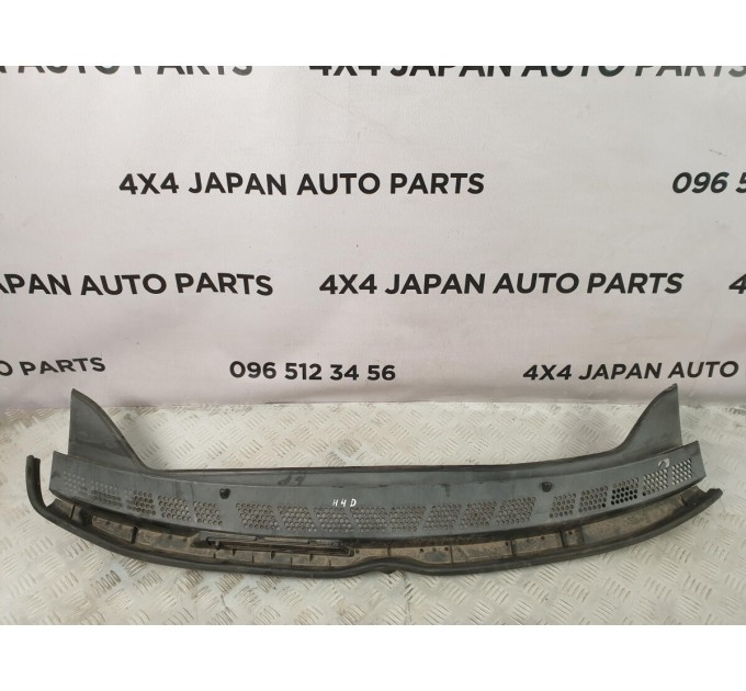 жабо HONDA CIVIC 4D (2005-2012) 74200SNAA00