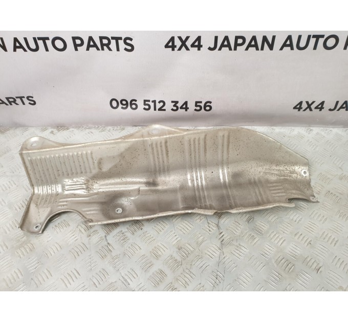 кожух екран выхлопной трубы HONDA CIVIC 4D  (2005-2012) 74601SNAA00