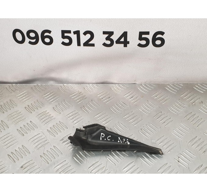 накладка лобового стекла левая резиновая Porsche Cayenne 955 4.5 (2003-2010) 7L5805413