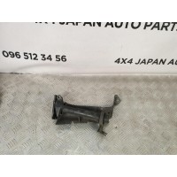 Направляющая форсунки омывателя фар правой Porsche Cayenne 955 4.5 (2003-2010) 7L580775203