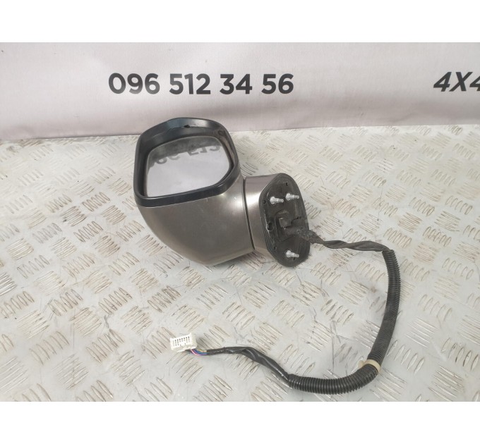 дзеркало праве є скол HONDA CIVIC 4D (2005-2012) 76200SNKR02ZG