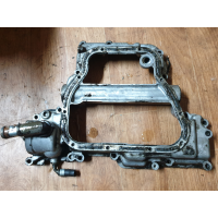 Верхняя часть маслянного поддона Subaru Forester SH 2.0d 2008-2013 11120AA100 Верхняя часть маслянного поддона Subaru Forester SH 2.0d 2008-2013 11120AA100