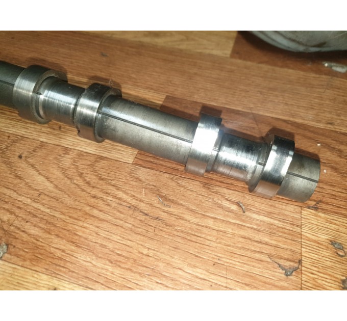 Распредвал выпускной левый Subaru Forester SH 2.0d 2008-2013 13052AA680