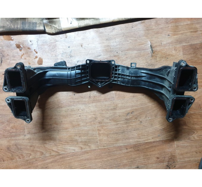 Коллектор впускной пластик Subaru Forester SH 2.0d 2008-2013 14001AC171
