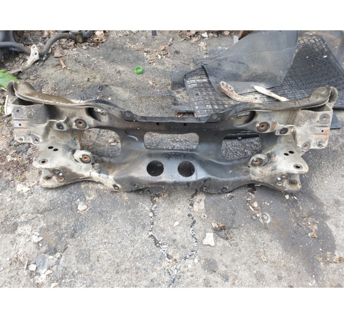 Балка передней подвески подрамник Subaru Forester SH 2.0d 2008-2013 20101AG050