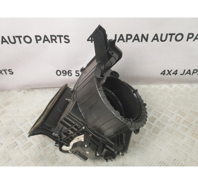корпус моторчика пічки HONDA CIVIC 4D (2005-2012) 79305SNAA42