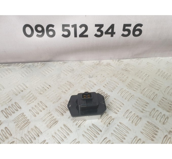 резистор обігрівача HONDA CIVIC 4D (2005-2012) 79330SNAA01