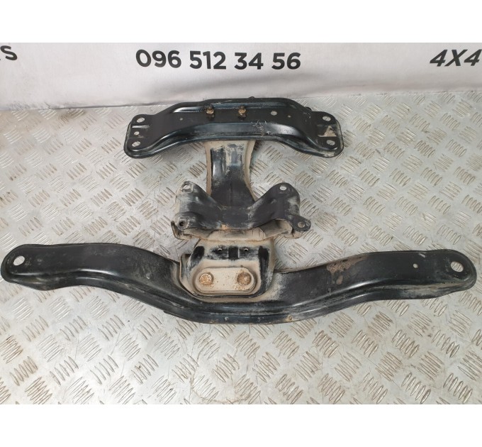 кронштейн мкпп основний Subaru Forester SH 2.0d (2008-2013) 41011AG040