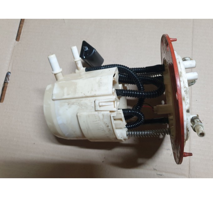 Насос топливный в баке Subaru Forester SH 2.0d 2008-2013 42081AG151