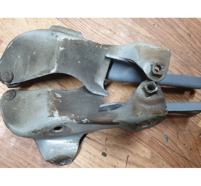 Петли капота пара Subaru Forester SH 2.0D 2008-2013 57260SC0009P