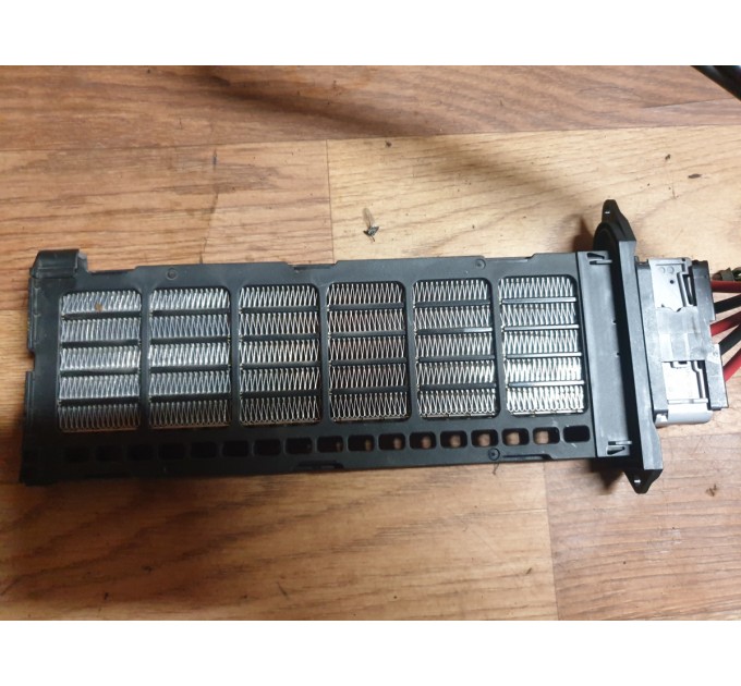 Нагревательный элемент Subaru Forester SH 2.0d  2008-2013 72130SC011