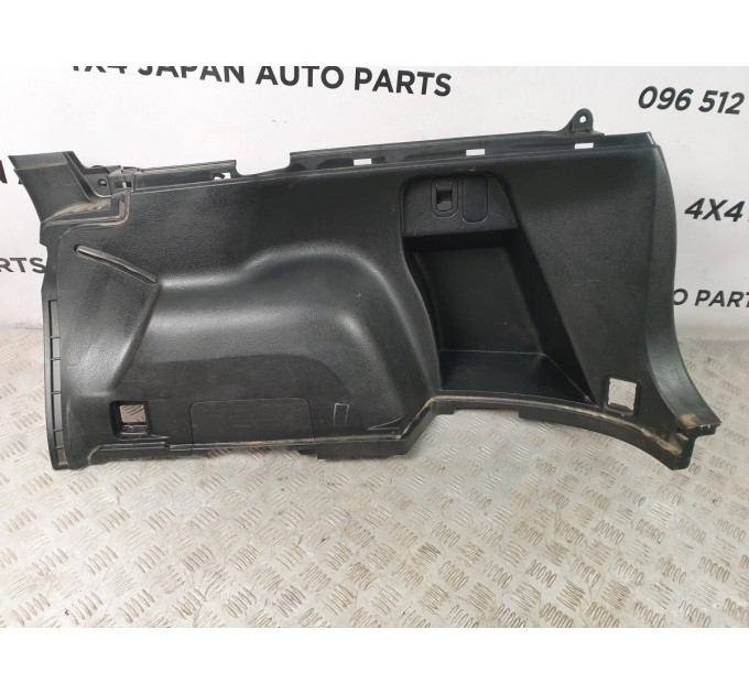 обшивка багажника правая нижняя Subaru Forester SH 2.0d  (2008-2013) 94027SC020JC