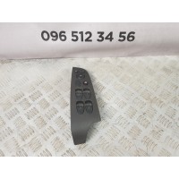 Накладка кнопок двери передней левой HONDA CIVIC 4D  (2005-2012) 83591SNBG01ZA