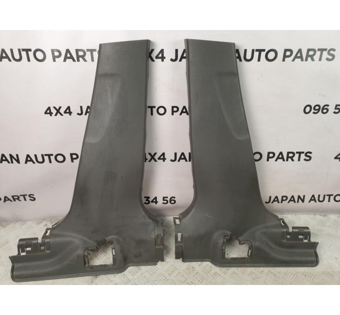 обшивка середньої стійки нижня ліва HONDA CIVIC 4D (2005-2012) 84171SNBJ01ZC