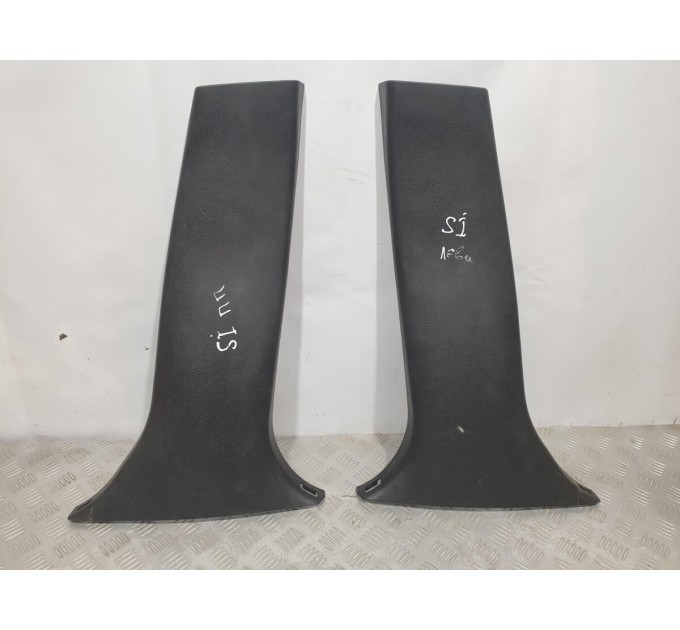 обшивка средней стойки нижняя правая Subaru Impreza (2007-2013) 2.0D 94022FG001JC
