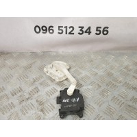 Моторчик заслонки печки TOYOTA Rav 4 2.0d d4d (2000-2006) 0637007440