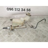 бачок тормозной жидкости TOYOTA Rav 4 2.0d d4d (2000-2006) 4722042090 бачок тормозной жидкости TOYOTA Rav 4 2.0d d4d (2000-2006) 4722042090