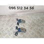 Петля дверей передньої лівої низ TOYOTA Rav 4 2.0d d4d (2000-2006) 6874033010