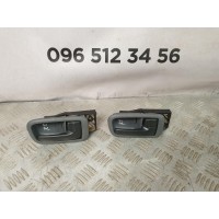 ручка открывания двери внутренняя правая TOYOTA Rav 4 2.0d d4d (2000-2006) 6920530150B5