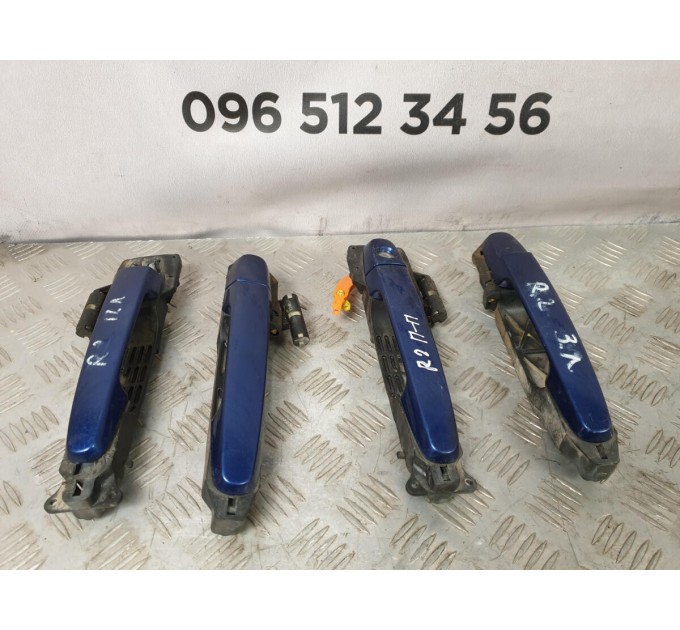 ручка двери наружная TOYOTA Rav4 (2000-2006) 6921112220J3
