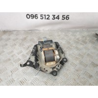 ремень безопасности задний средний TOYOTA Rav 4 2.0d d4d (2000-2006) 7331042011C1
