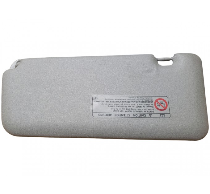 Козырек солнцезащитный правый TOYOTA RAV4 2000-2006 7431042360B0