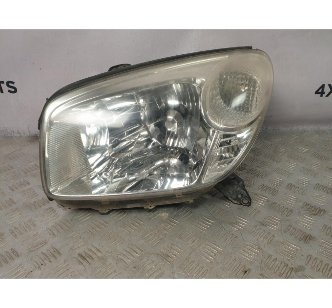 фара ліва TOYOTA Rav 4 2.0d d4d (2000-2006) 8110642270