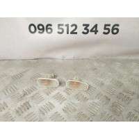 повторитель поворота в крыло TOYOTA Rav4 (2000-2006) 8173051010 повторитель поворота в крыло TOYOTA Rav4 (2000-2006) 8173051010