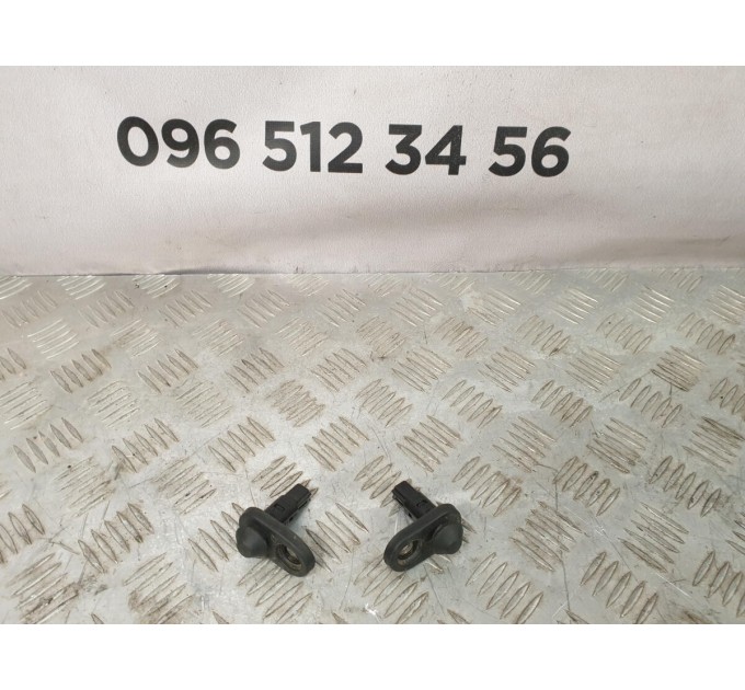 концевик открытия двери задней TOYOTA Rav 4 2.0d d4d (2000-2006) 8423160070