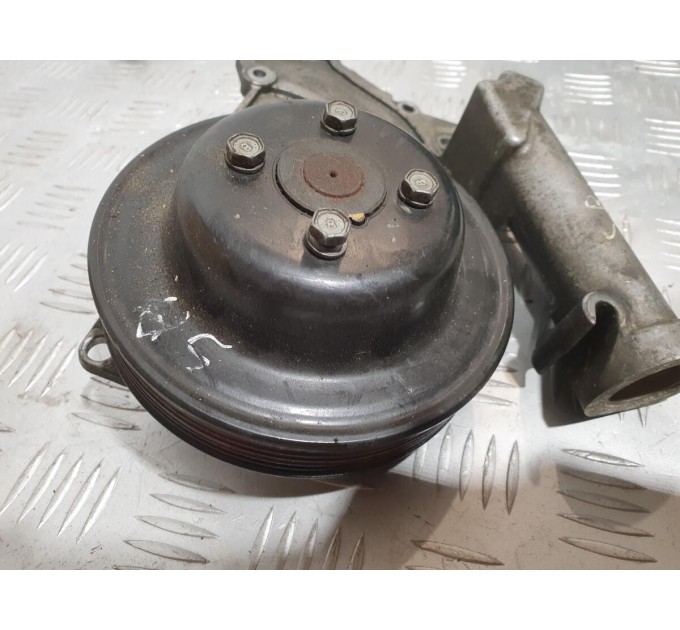 шків помпи Hyundai Santa Fe (2006-2012) 252213C100