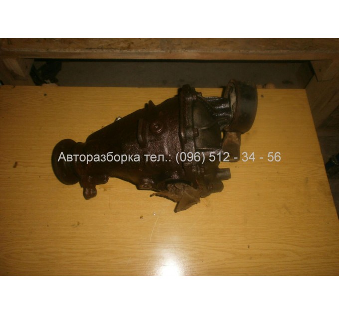 Редуктор (міст) задній rav4 00-06 Toyota RAV4 2.0i (2000-2006) 4111042031