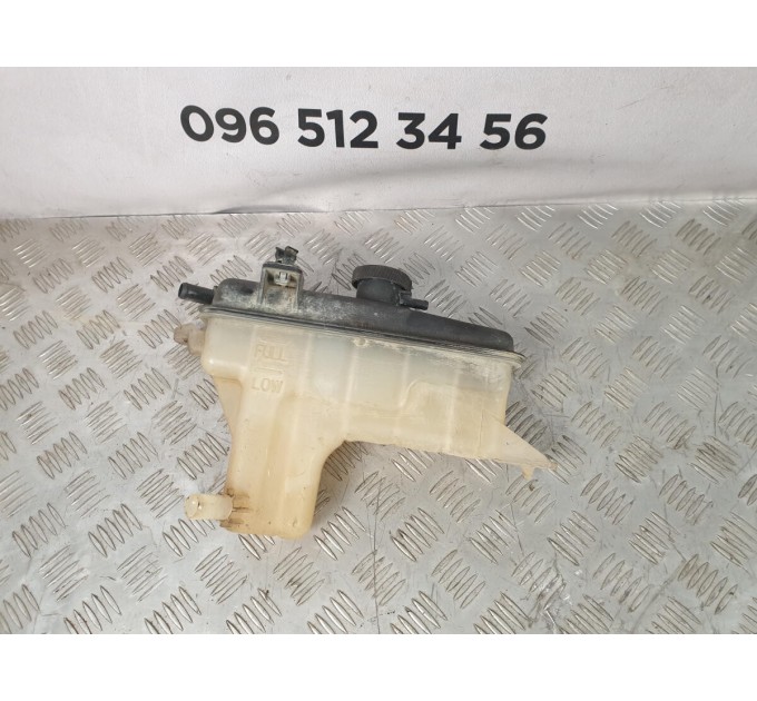 Бачок расширительный Toyota RAV 4 2.2 D4D (2006-2012) 1647026120