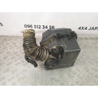 Корпус воздушного фильтра Toyota RAV 4 2.2 D4D (2006-2012) 1770026330