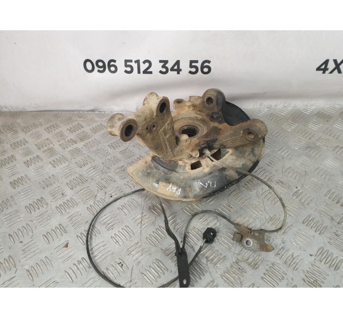 поворотний кулак передній лівий Toyota RAV 4 2.2 D4D (2006-2012) 4321142080