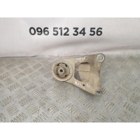 кронштейн заднего редуктора левый Toyota RAV 4 2.2 D4D (2006-2012) 5238042120 кронштейн заднего редуктора левый Toyota RAV 4 2.2 D4D (2006-2012) 5238042120