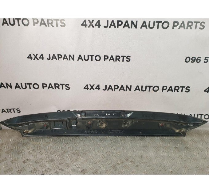 спойлер крышки багажника Toyota RAV 4 2.2 D4D (2006-2012) 7608542040