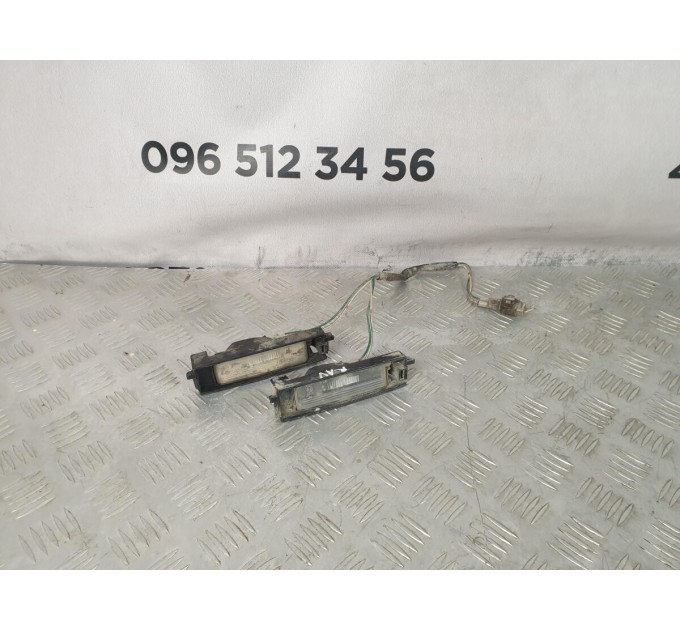 проведення підсвічування номера Toyota RAV 4 2.2 D4D (2006-2012) 8127542060