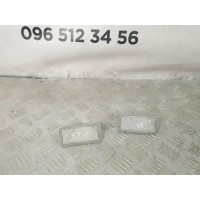 плафон подсветки козирьков Toyota RAV 4 2.2 D4D (2006-2012) 8134030100B1 плафон подсветки козирьков Toyota RAV 4 2.2 D4D (2006-2012) 8134030100B1