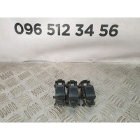 кнопка стеклоподьемника Toyota RAV 4 2.2 D4D (2006-2012) 8481052030