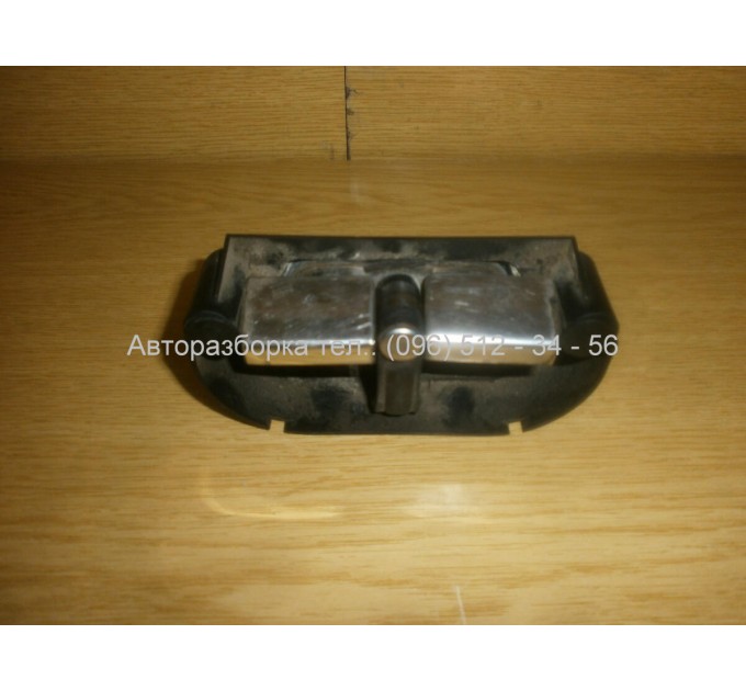 Фиксатор замка багажника VW PASSAT B5 PLUS (1998-2005) 1J6827517